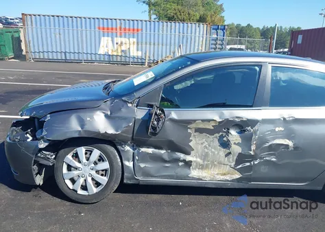 2015 Nissan Sentra Sv из США, поврежденный, VIN 3N1AB7AP9FY218619